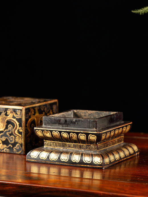 民国	大漆描金云龙纹印盒 商品图4