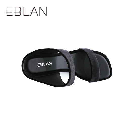 伊伴2026夏季极简线条气场通勤时尚高跟鞋B26366103 商品图2