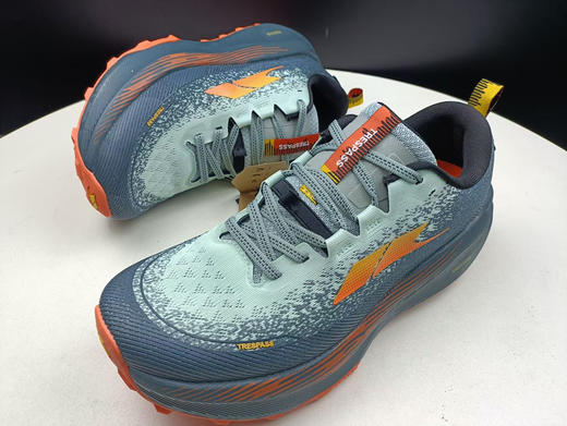 原单正品英国百年老牌子trespass
宽楦复古适合全地形越野运动鞋
码数40-45码，码数齐全
正常运动鞋尺码 商品图3