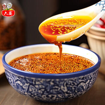 六婆油泼辣子400g/瓶 辣椒酱四川红油辣椒油商用家用香辣凉拌菜调料 /粮油调味 /调味品 /中式酱料 商品图3