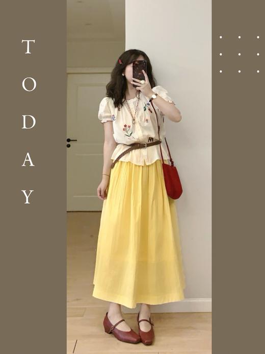 【百图lulu定制】【预售4月23日发】【玫瑰小衫】刺绣花朵 新疆长绒棉 泡泡袖短袖衬衫 商品图4