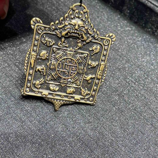 100元/个黄铜方九宫八卦 商品图0