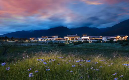 【五一】<西藏拉萨+林芝四飞7天-12人精品纯玩团>米林希尔顿庄园酒店（含藏装体验、转经广场藏装锅庄晚会）、雅鲁藏布大峡谷、大峡谷南迦巴瓦热气球或游船、羊湖集体藏装航拍、卡若拉冰川、赠送布达拉宫旅拍 商品图1