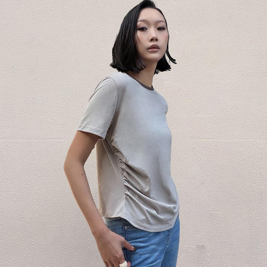侧腰收褶防晒棉麻T 商品图2