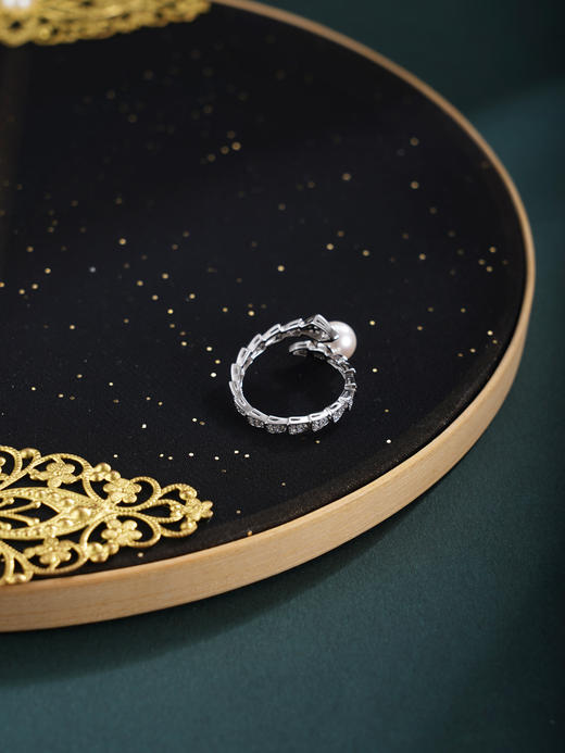 子佩集【珠光灵蛇】银S925珍珠惜王妃戒指【R2123】双色蛇2602 商品图7