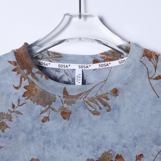 26T131SDSA男装2026新款高贵轻奢简约百搭撞色植绒花卉圆领长袖T恤百搭 商品图2