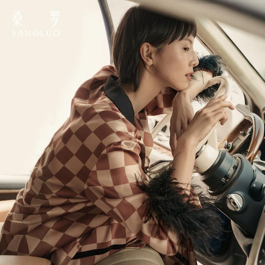 英伦复古』桑罗睡衣摩卡格纹羽毛舒适可外穿桑蚕丝家居服 商品图4