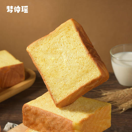 🥛奶香味很浓郁【梦仲瑶牛奶味厚切吐司】每片都超过4.2cm🍞早餐一片就超级满足！✅添加进口新西兰黄油，添加量≥2%，口感更醇厚 商品图5