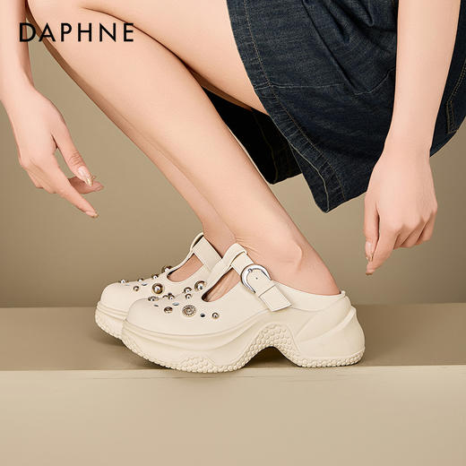 达芙妮厚底洞洞鞋女款2025夏季新款外穿小个子增高凉鞋包头半拖鞋2503026 商品图2
