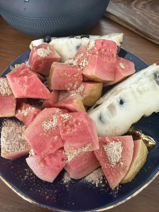 【奶油芭乐】 独特的海边盐碱地种植 肉质饱满多汁 冰淇淋口感释放浓郁甘甜 商品图9