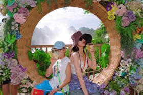 首发优惠立-￥1000！限前20人！五一崇左+钦州5天4晚亲子游 | 横跨中越边境瀑布，丁达尔雨林徒步，追中华白海豚、沙滩赶海、观摩岩画，寻珍稀叶猴获证书！全5钻住宿，配亲⼦领队、游学老师、跟拍摄影师