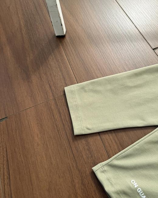 点此购买 昂跑春秋季男女款休闲长袖T恤 tuo 342238 商品图12