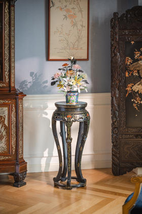 独角鹿西洋古董20世纪中国创汇时期出品东方主义木雕镶嵌花开富贵主题掐丝珐琅面花几