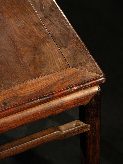 清	黄花梨罗锅枨束腰马蹄腿方凳 商品图3