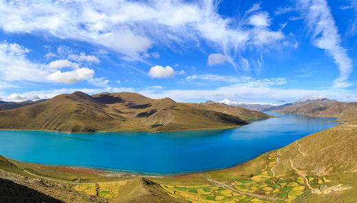 【五一】<西藏拉萨+林芝三飞6天-12人精品纯玩团>米林希尔顿庄园酒店（含藏装体验、转经广场藏装锅庄晚会）、雅鲁藏布大峡谷、大峡谷南迦巴瓦热气球或游船、羊湖集体藏装航拍、卡若拉冰川、布达拉宫 商品图0