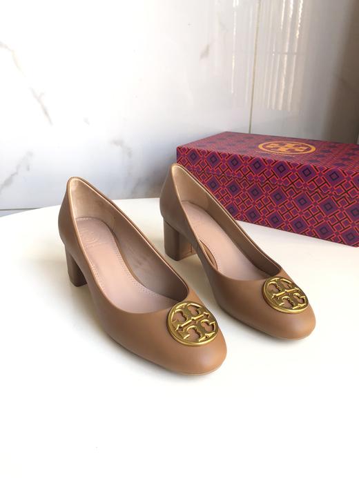 点此购买 Tory Burch春季女士经典粗跟乐福鞋 dx 342247 商品图2