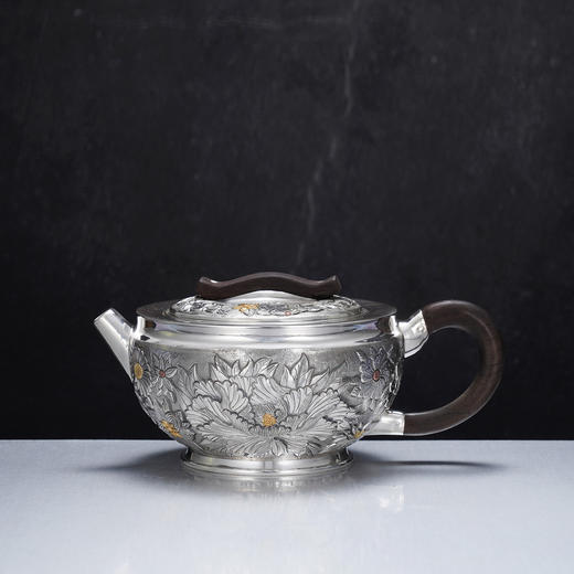 子佩集【花开福瑞】S999银摆件【ZJ039】茶具花朵嵌金平盖小茶壶2509 商品图0