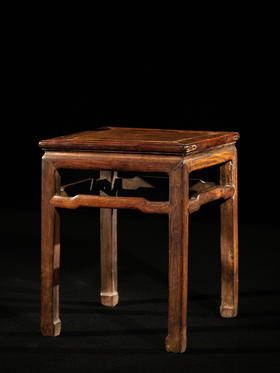 清	黄花梨罗锅枨束腰马蹄腿方凳