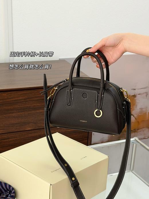 一店k （随单出的货！客供皮料+辅料！）你们闭眼留就行了！皮料饱满触感好有弹性光泽质感一眼就是好皮料！那个细致质感你们收到就知道了！质感无敌好！循迹系列mini保龄球包 /浅行hobo单肩包 商品图13