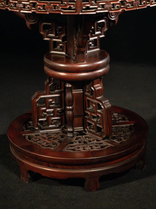 二十世纪	红木嵌云石透雕拐子纹百灵台 商品图4