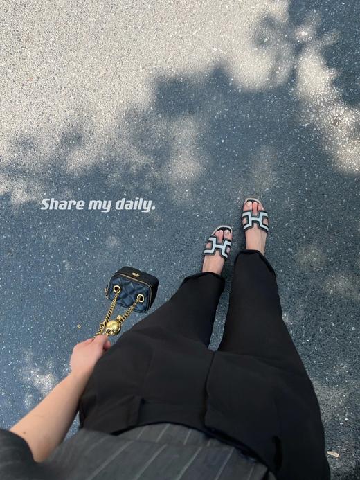 爱马仕 爱马仕经典款H拖鞋  经典“H'”镂空鞋面 商品图8