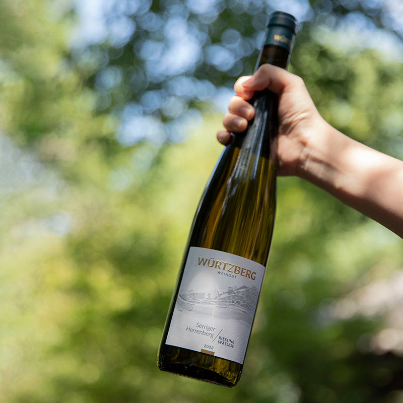 德国伍滋堡酒庄海伦堡特级园晚收雷司令白葡萄酒