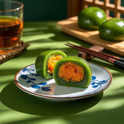【春天限定！软糯Q弹好青团】皮薄馅多，口口享受，蛋黄肉松手工网红零食清明果糯米糕点 商品图3