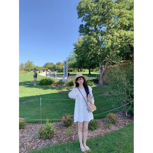 金蘑菇菇 Conte d’ete 凯瑟琳的衣橱 / 100棉 夏日氛围感小白裙 商品图9