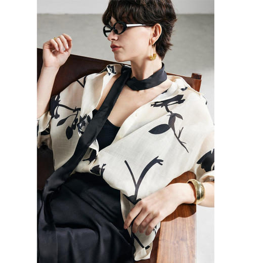 100%苎麻衬衫女2026春夏新款高级长袖减龄洋气印花翻领防晒麻衬衣 商品图1