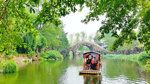 莫负这春光！【春假/五一2天1夜】2大2小399元起！住彭山恒大园景房，吃小龙虾牛排，插秧钓龙虾、萌宠、 森林寻蛋、沙池寻宝、湖畔星空观影、篝火音乐节大合唱、西游记角色COS秀…… 全天嗨玩不重样！ 商品图5