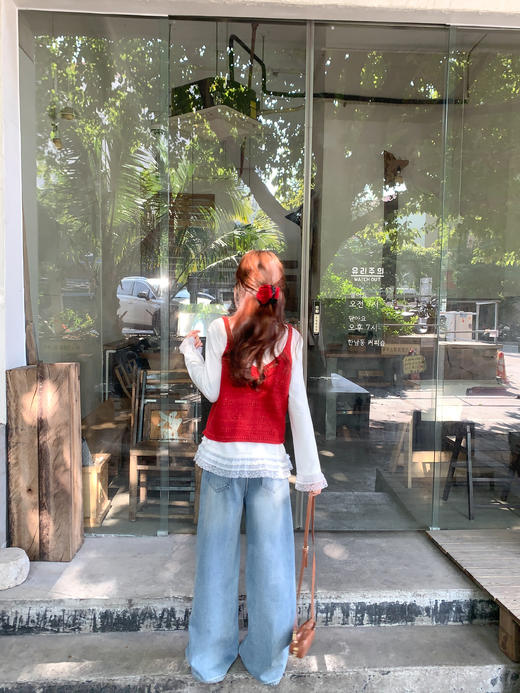 <曾小咸推荐>3.16现货秒杀 ！微信超特价！韩系蕾丝下摆t恤 日常159.99 立减80 秒杀79.99！红色马甲 秒杀59.99！加绒牛仔裤 秒杀99.99！ 商品图7