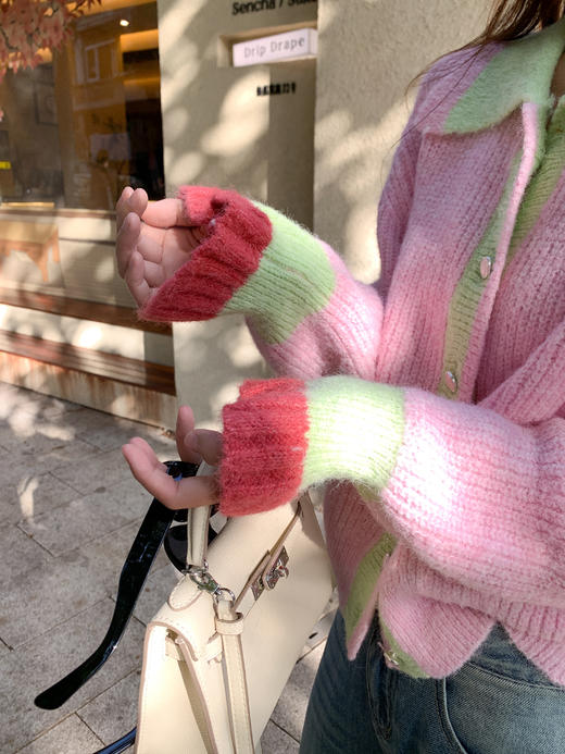 <曾小咸推荐>3.16现货秒杀 ！微信超特价！韩系撞色翻领毛衣 日常219.99 立减130 秒杀89.99！！ 商品图8