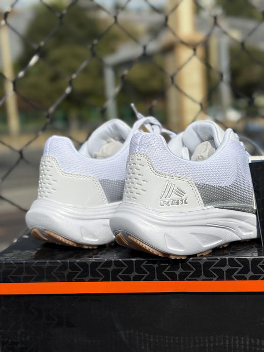 外贸出口滞留订单❗️抵债货速度来抢‼️【清仓！美国运动品牌RBX女士运动小白鞋BTWH-13504】 美国运动品牌RBX女士运动小白鞋轻便❗️防滑❗️徒步马拉松跑鞋 商品图1