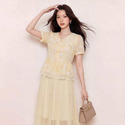 奢姿大码女装2026夏季减龄刺绣印花衬衫胖妹妹温柔风V领时尚上衣9962294615 商品图2