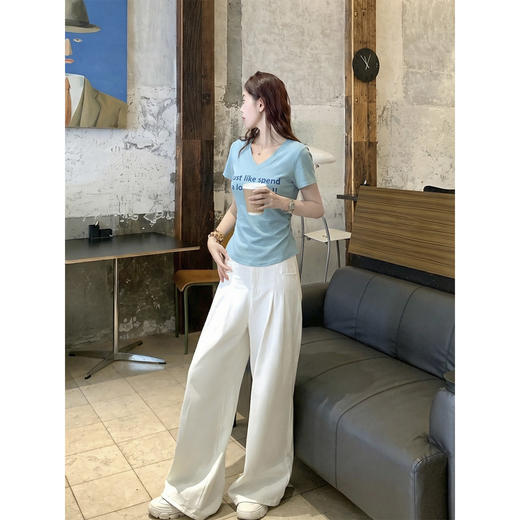 <曾小咸推荐>蓝绿色修身v领短袖t恤女夏 商品图4