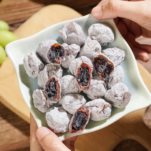 青梅抱葡萄70g/招牌话梅肉50g 商品图4