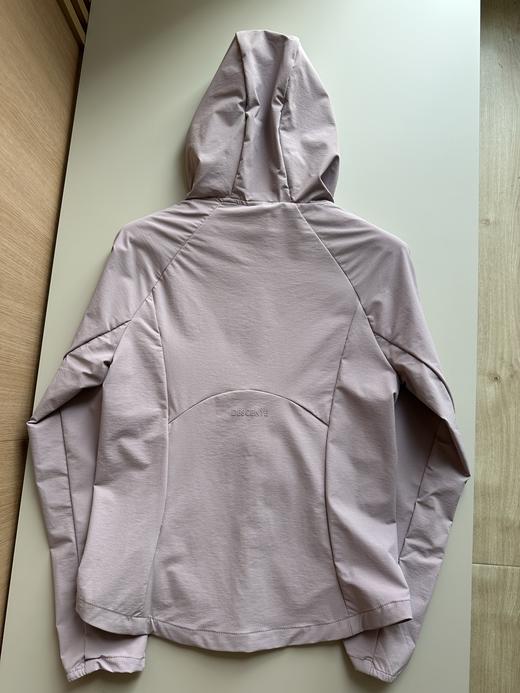 点此购买 迪桑特TRAINING系列TOUGH春秋季女士防泼水外套 ye 342324 商品图4