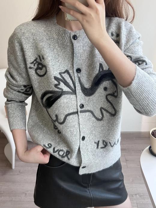 【马年限定款刺绣针织开衫】童趣小马图案+宽松的版型设计，轻松打造随性慵懒的时髦感，无标发货WD 商品图2
