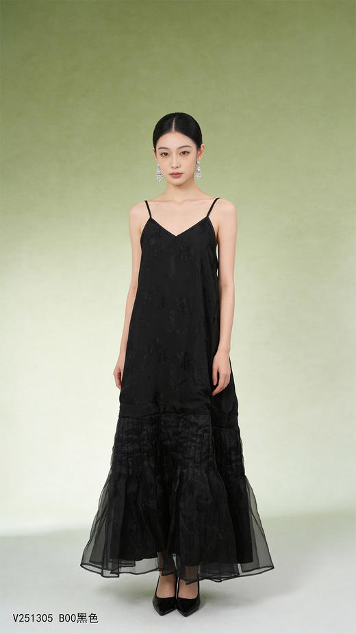 V251305连衣裙 商品图1