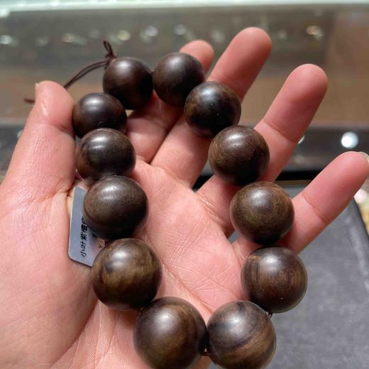 4500元/条小叶紫檀瘤疤手串 商品图1