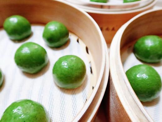 【甜久荟 春季手工艾叶青团】就是为了那一口春天的味道 传统点心 拒绝超市科技青团 没有添加剂 皮Q馅足  “春天吃一草 百岁不显老” 预定款 顺丰3月20日 3月25日 4月1日统一发货 提前2天截单 商品图7