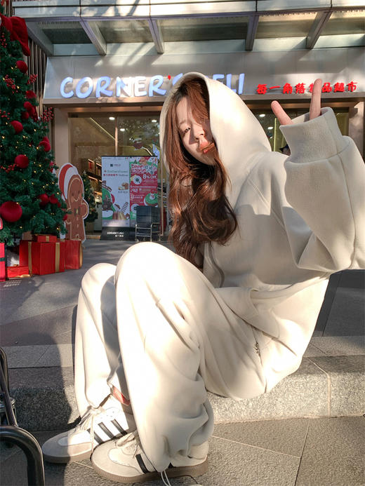 <曾小咸推荐> 2.19 现货秒杀 ！微信超特价！摇粒绒连帽卫衣 日常219.99 立减120 秒杀99.99！！摇粒绒休闲裤 日常199.99 立减120 秒杀79.99！！ 商品图7