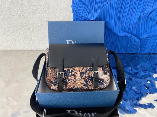 经典刺绣老花满印帆布拼牛皮革信使包，邮差包单肩斜挎包，男女同款 商品图1