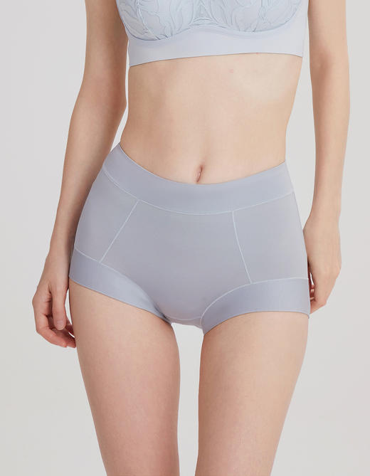 超舒适无尺码全包臀真丝桑蚕丝混纺底裆内裤，提臀收腹女士高腰内裤3条装  日单跟单品质价格给力！双层弹力宽腰边，贴身不勒腰 腿部无痕裤脚，舒适包边   面料亲肤柔软，弹力延展不紧勒  密拷锁边做工更精致 商品图11
