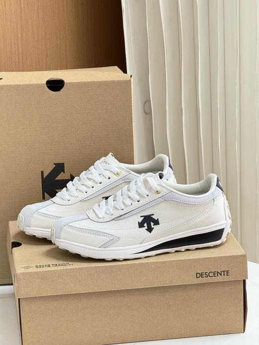 点此购买 迪桑特Cron Racer舒适減震耐磨防滑男女款低帮运动板鞋 dx 342248 商品图2