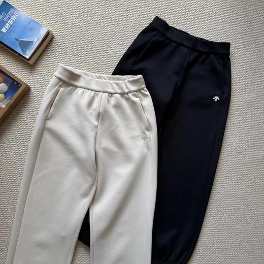 F031463春秋新款TRAINING系列女士针织运动长裤卫裤 商品图4