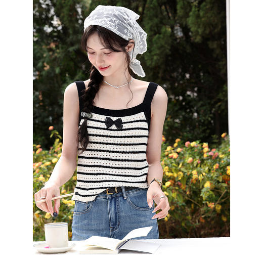 鹿向南「俏皮甜梦」黑白条纹吊带背心女夏季复古风减龄无袖上衣 商品图1