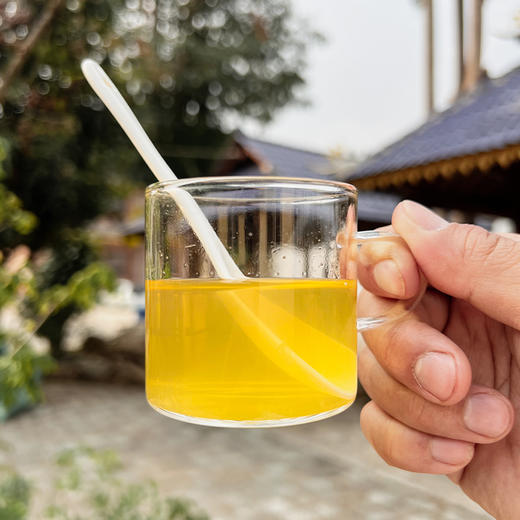 捡漏一批云南土蜂百花蜜；来自云南深山里的野蜂蜜，百花蜜70克/罐 商品图2