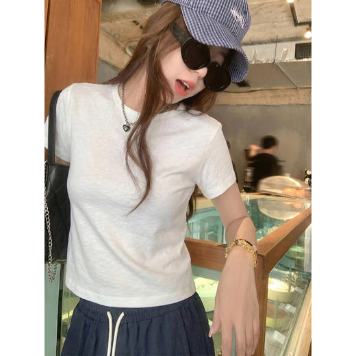 <曾小咸推荐>韩系圆领正肩短袖t恤上衣【预售款，预计3-15天！！】 商品图2