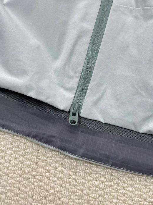 F031439硬壳全压胶男女同款防风防水耐磨透气户外冲锋衣 商品图12